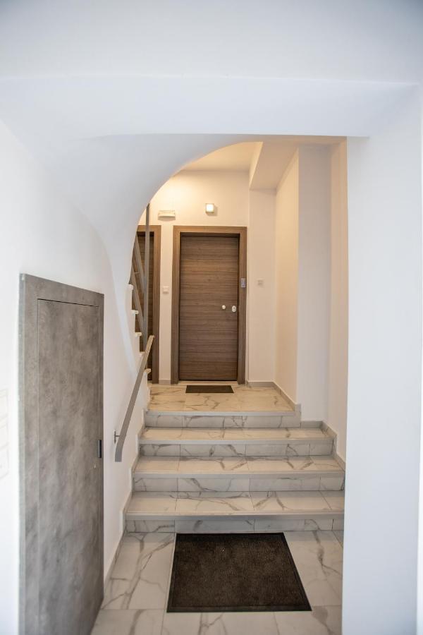 Raise Kifisias Serviced Apartments 아테네 외부 사진